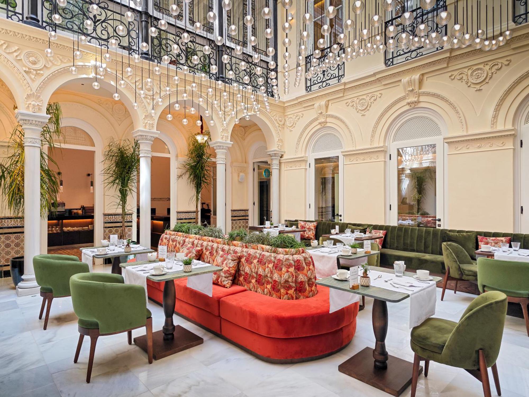 Palacio Gran Via, A Royal Hideaway Hotel Granada Exterior photo