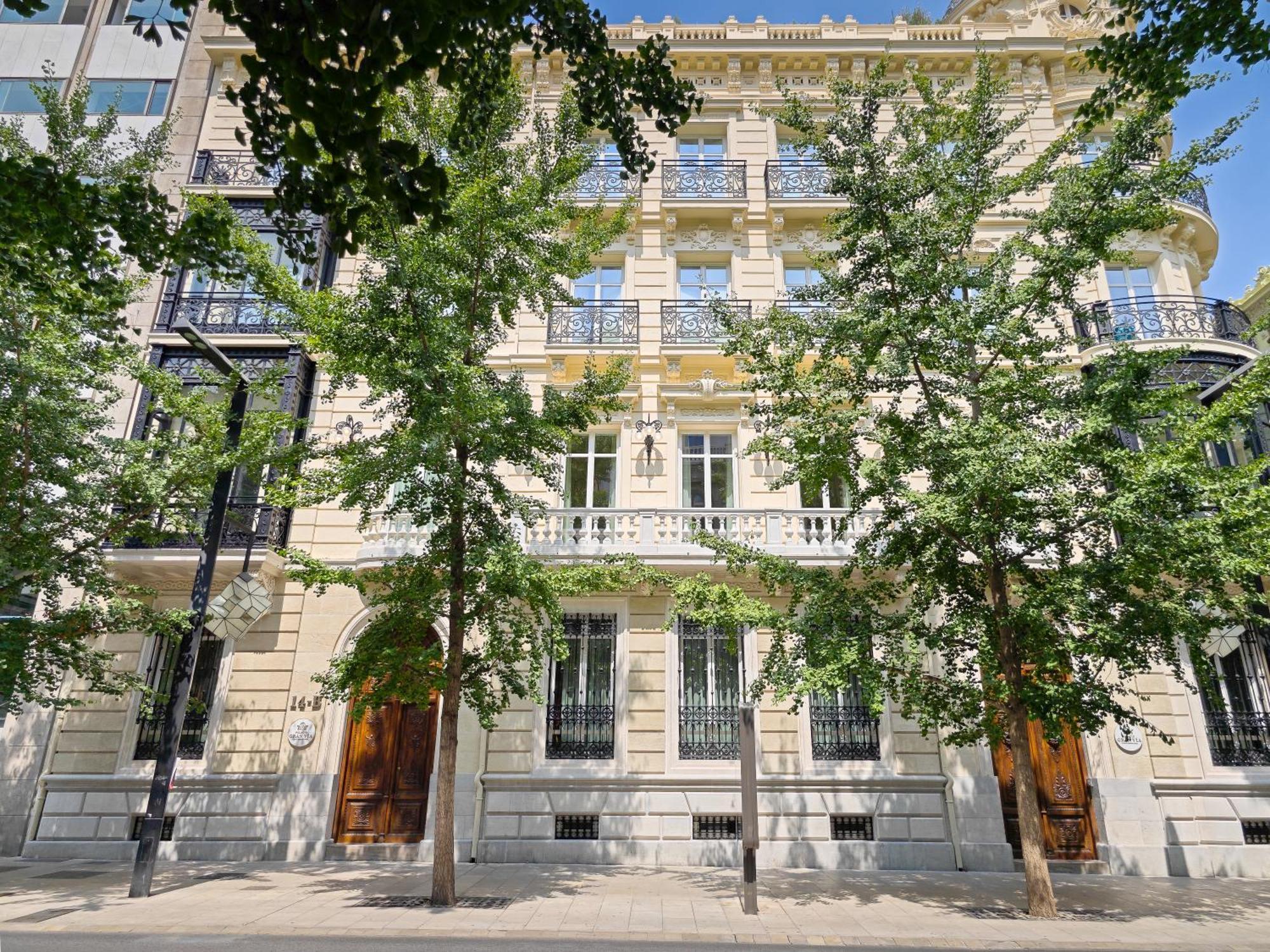 Palacio Gran Via, A Royal Hideaway Hotel Granada Exterior photo