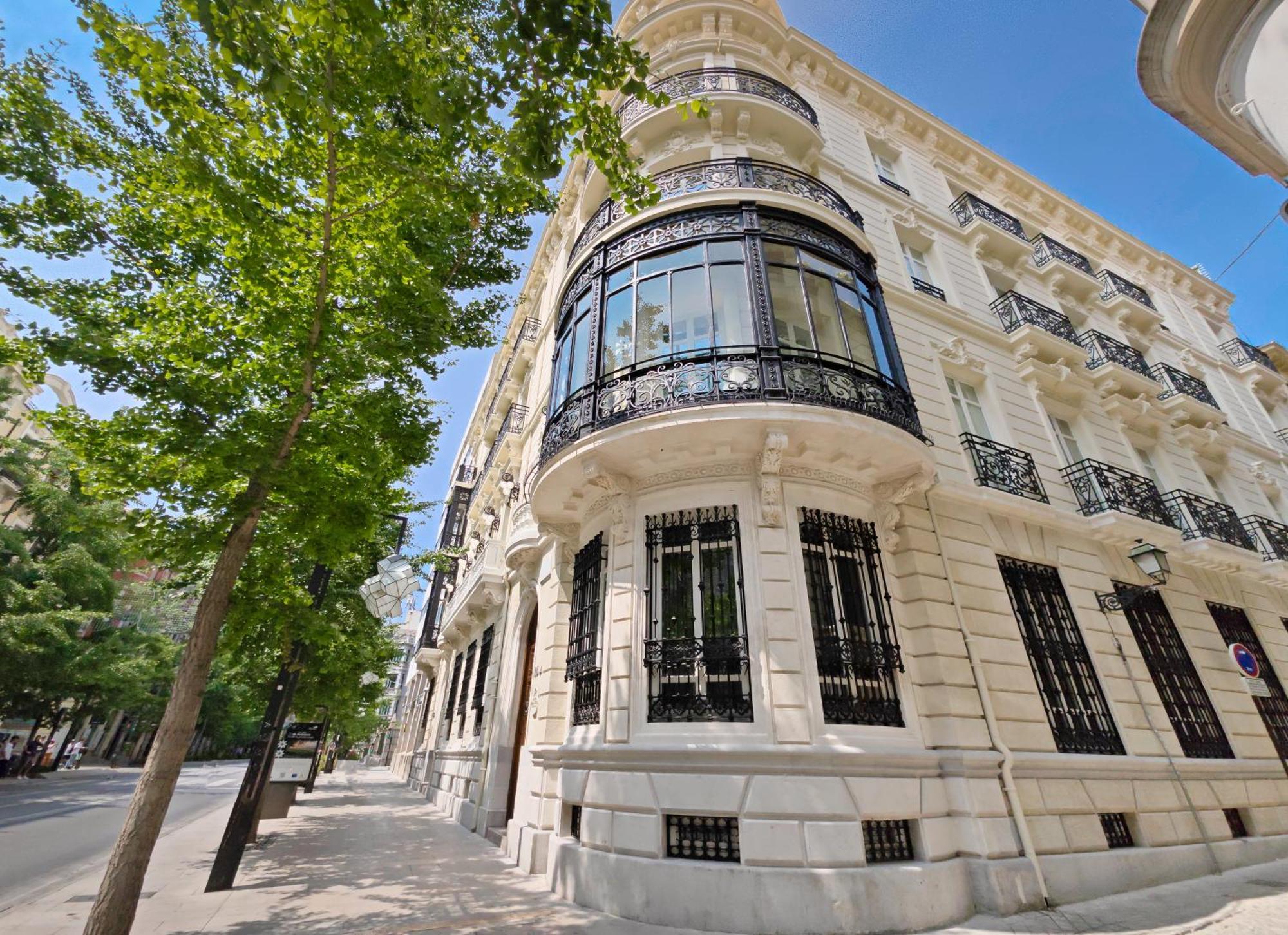 Palacio Gran Via, A Royal Hideaway Hotel Granada Exterior photo
