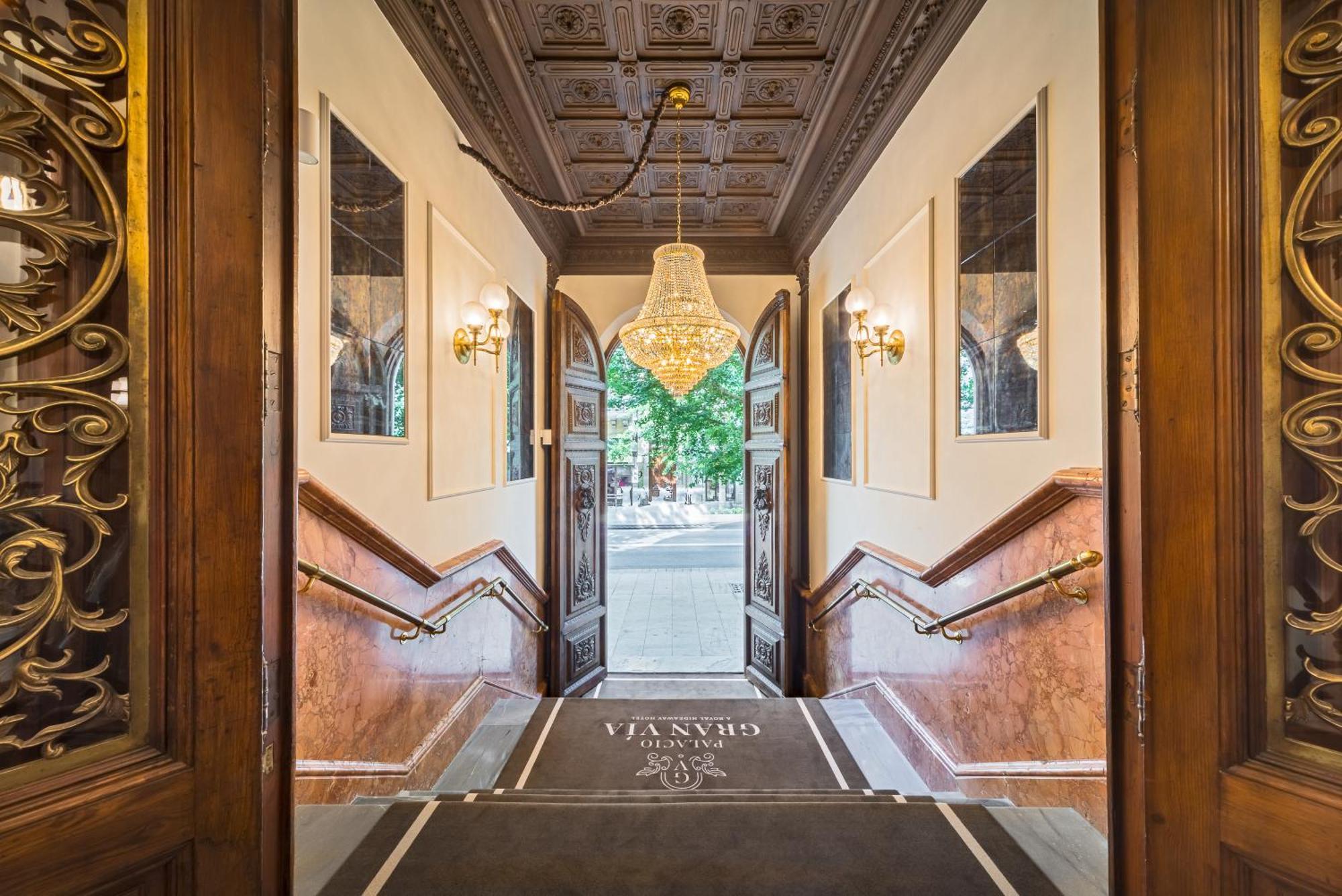 Palacio Gran Via, A Royal Hideaway Hotel Granada Exterior photo