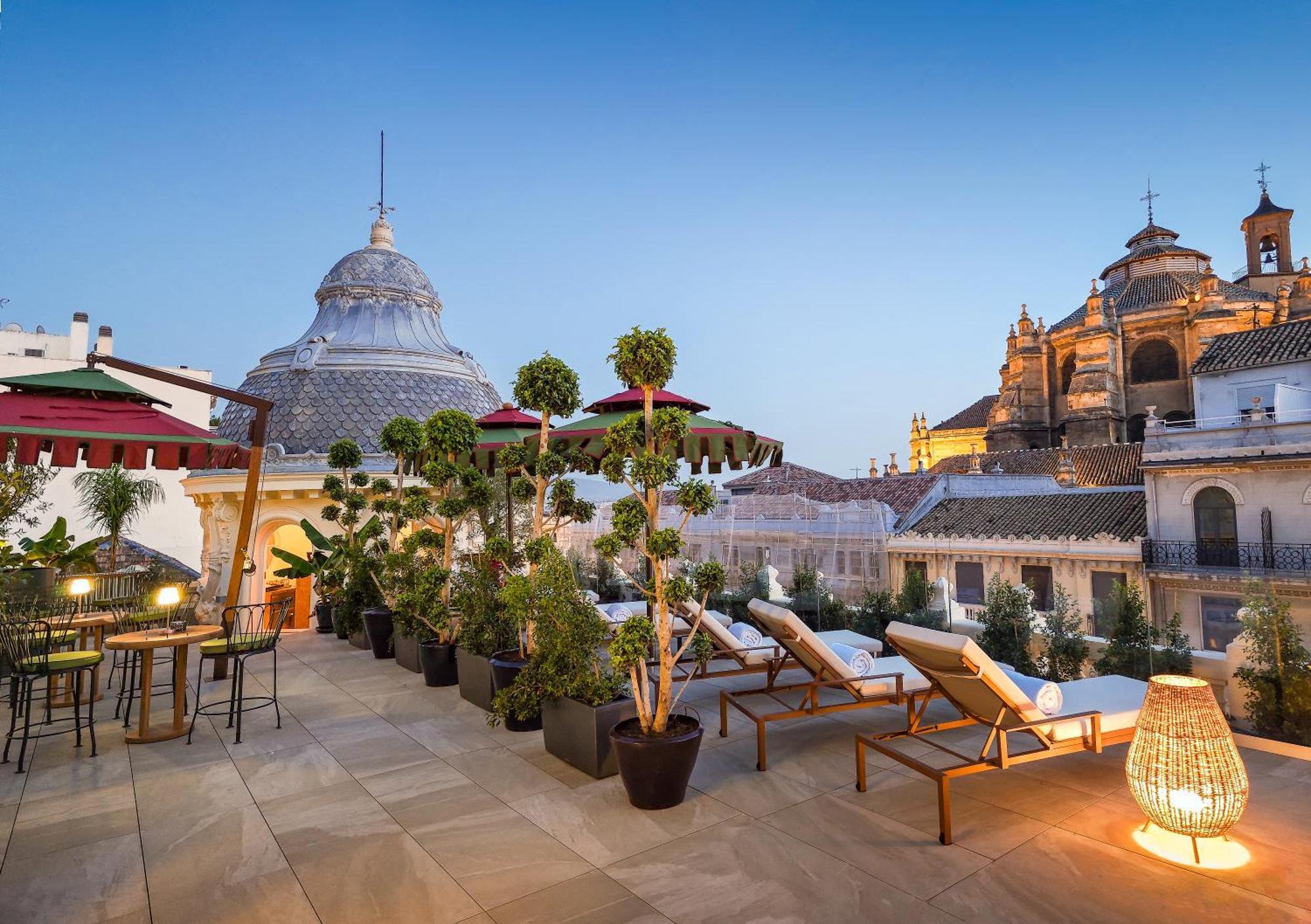 Palacio Gran Via, A Royal Hideaway Hotel Granada Exterior photo