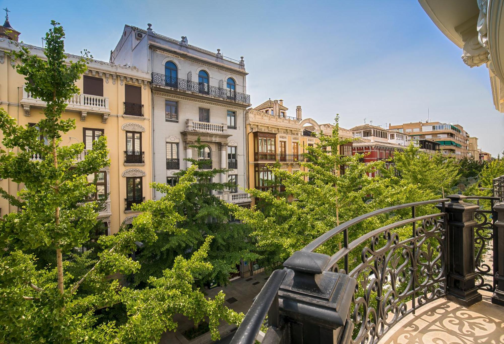 Palacio Gran Via, A Royal Hideaway Hotel Granada Exterior photo